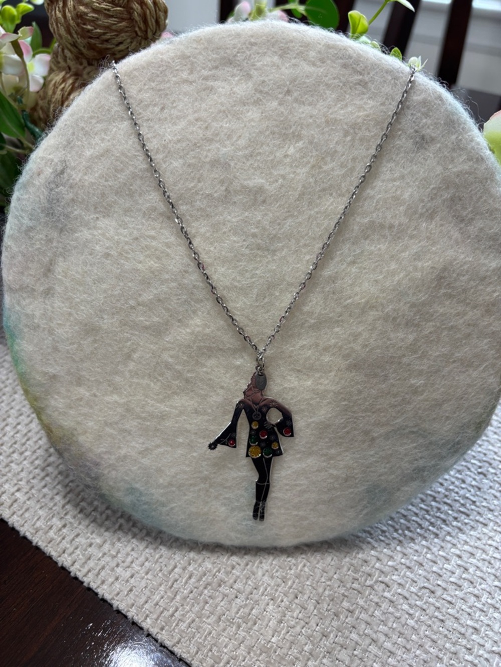 Sterling Silver 925 UnoAeere Disco Girl Pendant and Chain